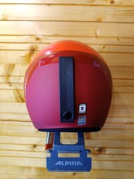PRILBA ATOMIC REDSTER WC AMID RED FIS 55-56CM
